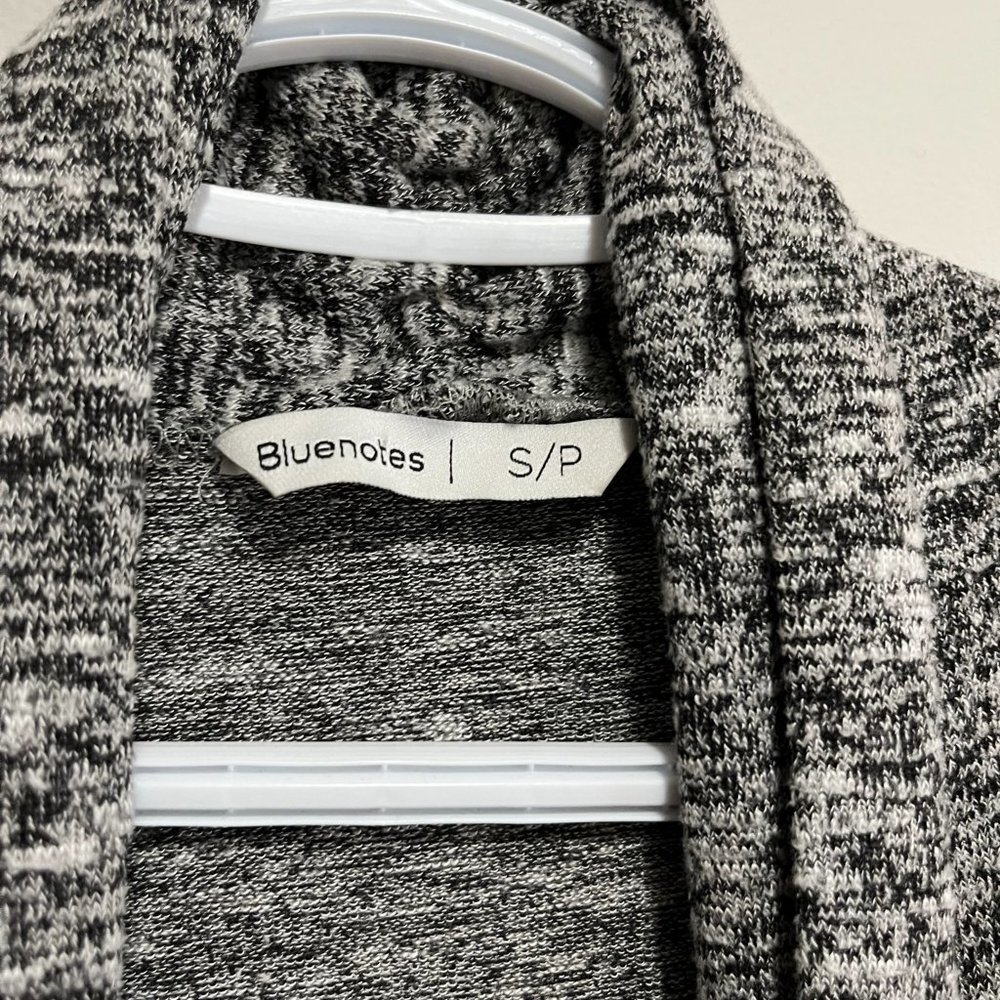 Blue Notes Sweater - Picture 9 of 9